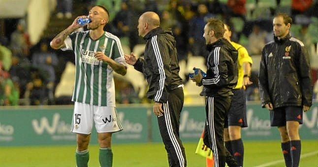 ¿Con qué dibujo tendría el Betis más equilibrio?