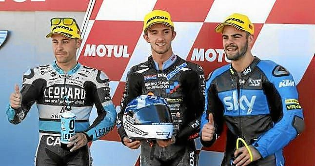 Oliveira saldrá cuarto y discutirá el Mundial de Moto3 a un nervioso Kent