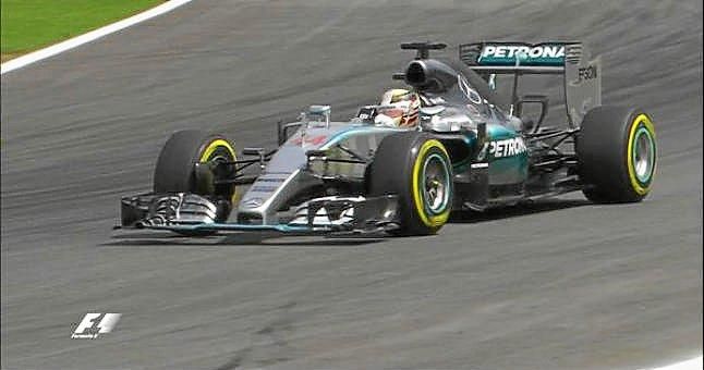 Rosberg se lleva la pole y Alonso saldrá último