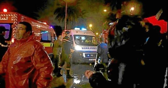 Al menos once muertos por un atentado contra un autobús militar en Túnez