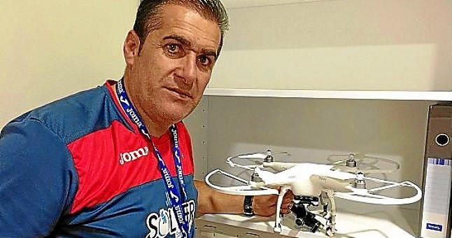 Sandoval innova con el uso del dron en los entrenamientos del Granada
