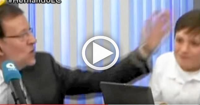 La histórica colleja de Rajoy a su hijo