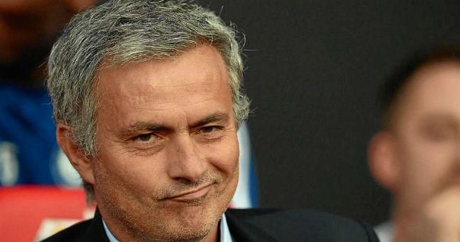 Mutu, exjugador del Chelsea afirma que Mourinho "está acabado como técnico"