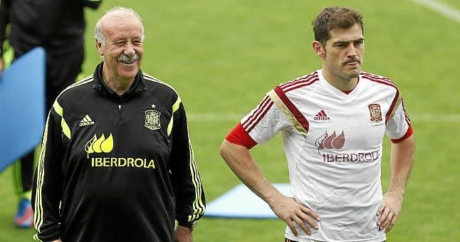 Del Bosque: "Me consta que Casillas es feliz y se siente útil en el Oporto"