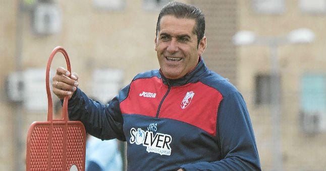 Sandoval: "Nos vamos a enfrentar al mejor Sevilla"