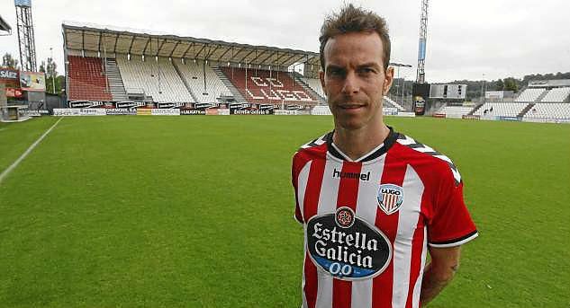 Vega: "Parece que el Huesca está más suelto fuera de casa"