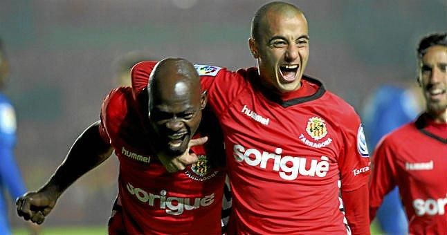 Emana apela a la "reconstrucción" del Betis para volver a ser "grande"