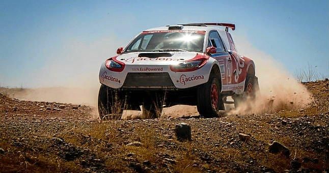 El coche eléctrico puso fin a su aventura con 10 etapas superadas en el Dakar