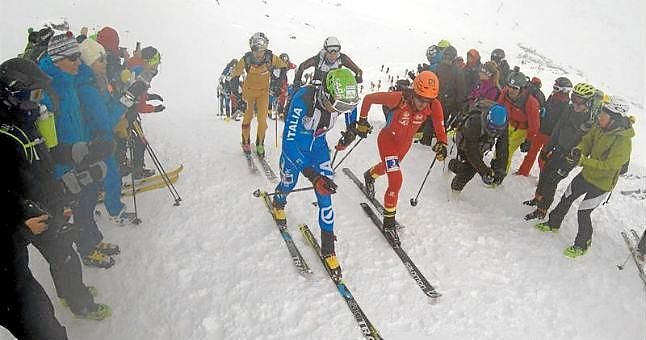 Kilian Jornet se lleva la primera carrera de la Copa del Mundo de esquí de montaña