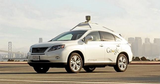 El coche autónomo de Google: riesgo de 13 accidentes en un año