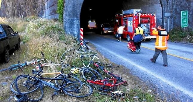 Un ciclista del Giant herido grave tras ser arrollado el equipo en Benigembla