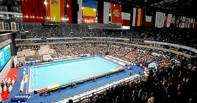 El Serbia-Montenegro establece el récord de asistencia con 16.000 espectadores