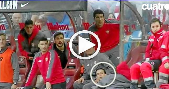 'Cuatro' caza a Unai Emery escondido en el banquillo