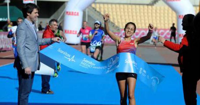 Juan Luis González y María del Carmen Ledesma ganan el Medio Maratón Ciudad de Sevilla