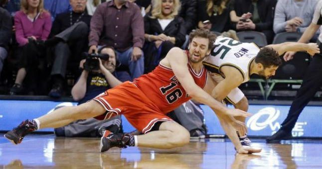 Los Bulls caen después de una prórroga nefasta en una jornada con brillo español