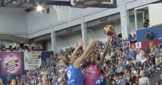 Perfumerías Avenida 52-60 Conquero: Histórico triunfo onubense