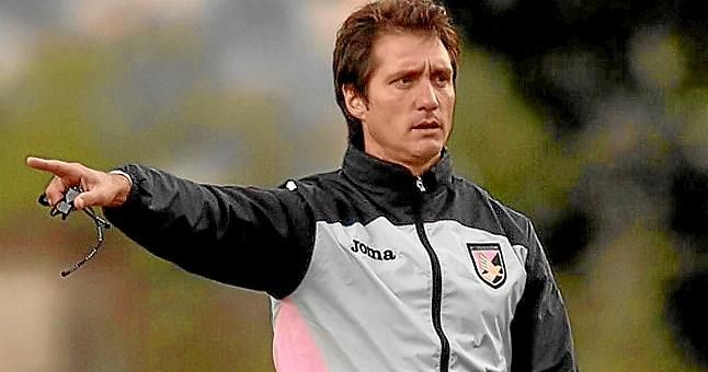 Schelotto renuncia como técnico del Palermo