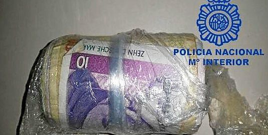 Detenidas por robar en Triana y guardar en sus vaginas más de 3.900 euros