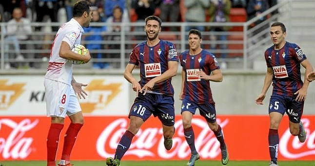 Eibar: Defiende con todo y ataca por fuera