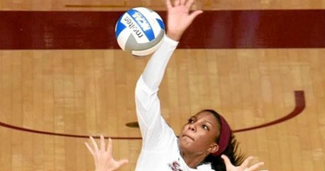 La hija de Scottie Pippen ficha por el CV Fígaro Peluqueros