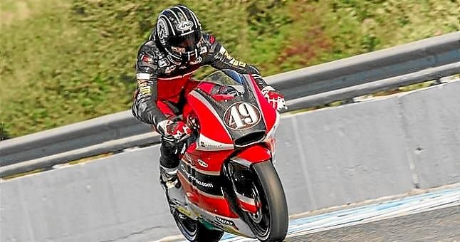 Áxel Pons marca el mejor tiempo en Moto2