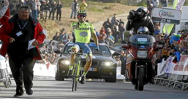 Contador reta a Thomas y Porte en la "Carrera del Sol"