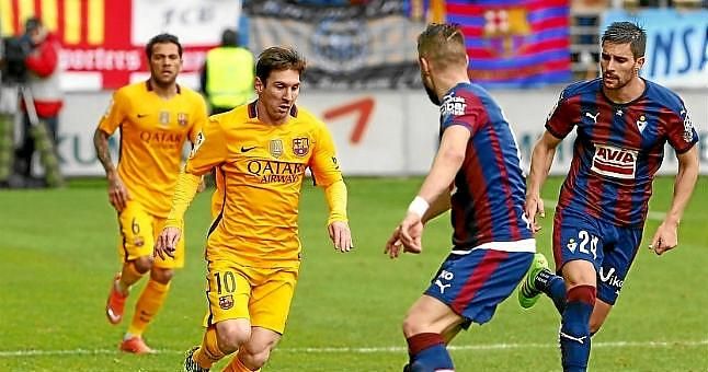 Eibar 0-4 Barcelona: Messi guía una nueva goleada