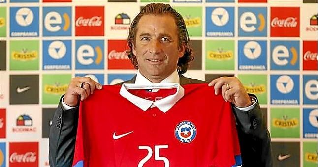 Henríquez y Meneses, novedades en la primera nómina de Pizzi