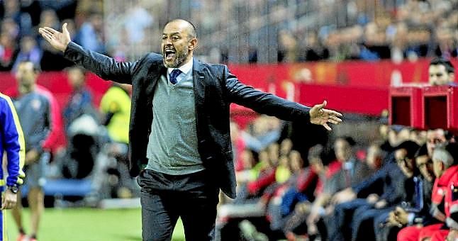Nuno no "guarda tristeza al Valencia" y apoya a Casillas