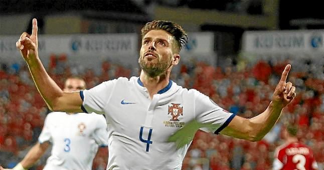 'Casting' del Sevilla para el doble pivote