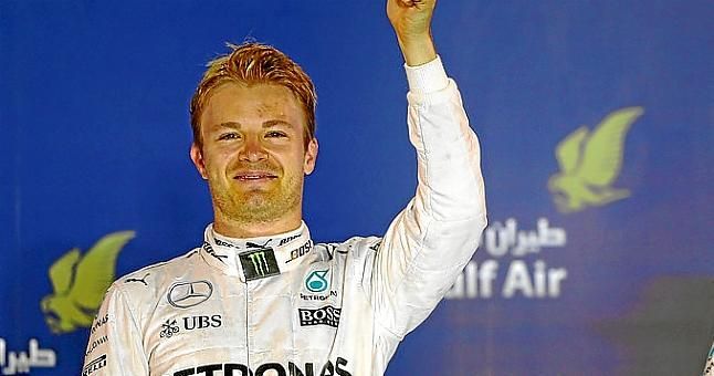 Rosberg niega cualquier irregularidad en su contrato con escudería Mercedes