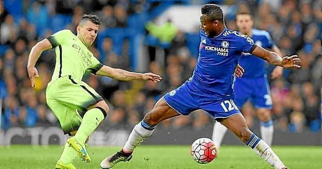 Agüero lidera la pegada del City ante el Chelsea
