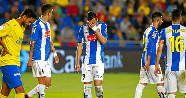 Cinco futbolistas del Espanyol sufren gastroenteritis