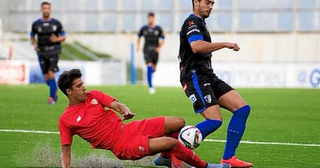 El Sevilla Atlético se asegura la tercera plaza tras ganar al Almería B (0-4)
