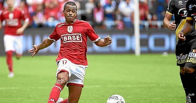 Dossevi: "Sé que mi agente ha hablado con el Sevilla"