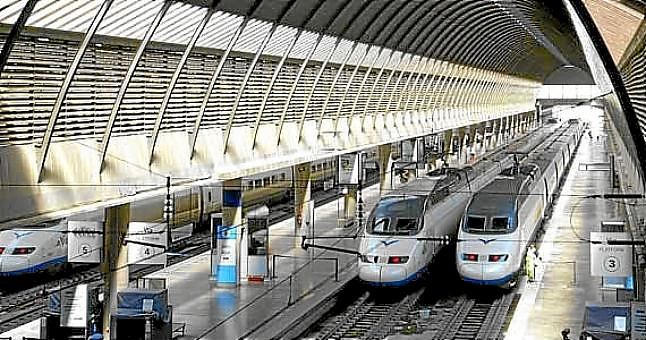 Renfe programa un dispositivo especial AVE para aficionados del Sevilla