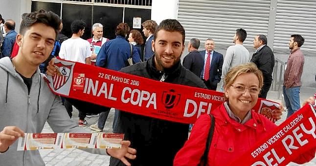 El Sevilla amplía el cupo de entradas hasta el socio 25.000