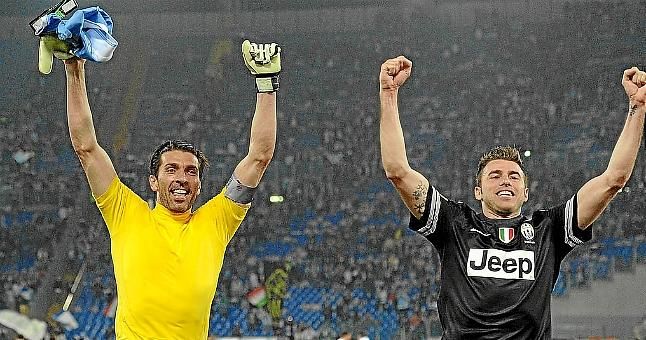 Buffon y Barzagli renuevan sus contratos con la Juventus