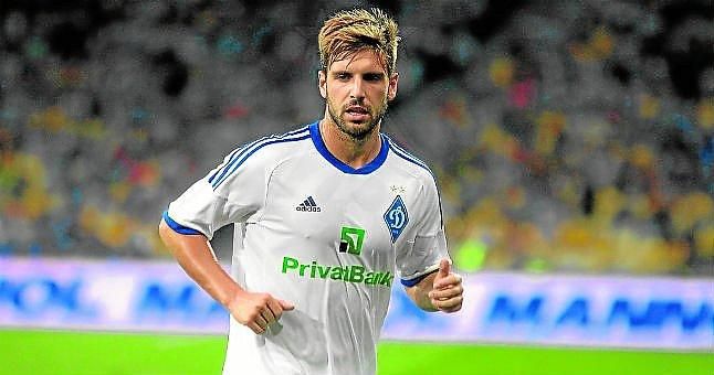 Veloso, otra vez en la cartera del Sevilla