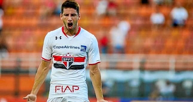 El Betis, tras la cesión de Jonathan Calleri