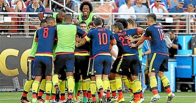 Colombia debuta con triunfo ante el anfitrión (2-0)
