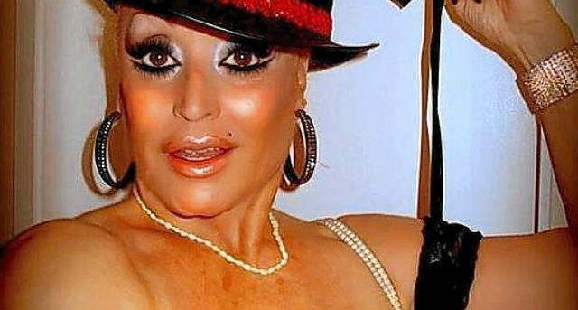 Aramís Fuster, de pitonisa a 'dominatrix' de lujo