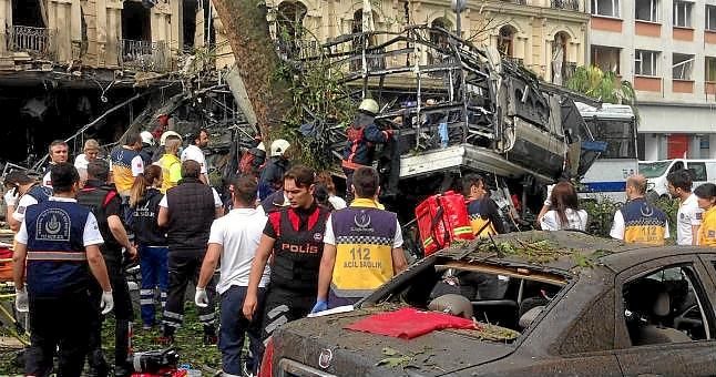 Al menos once muertos en un atentado en Estambul