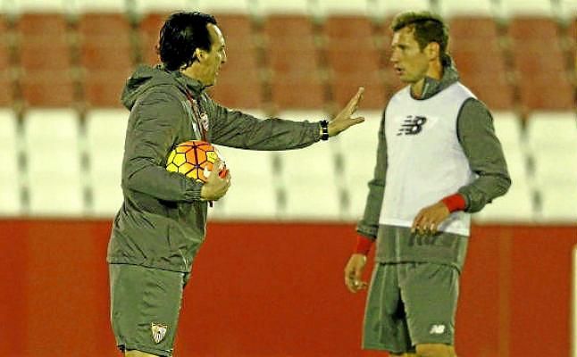 Krychowiak: "¿Emery se ha ido? Es una pena porque ha dado mucho al Sevilla"