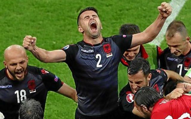 Francia y Suiza firman empate que clasifica a ambas; Albania tercera