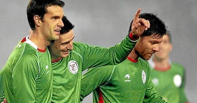 Recogen firmas para pedir a la UEFA que la selección de Euskadi juegue en el futuro en la Eurocopa