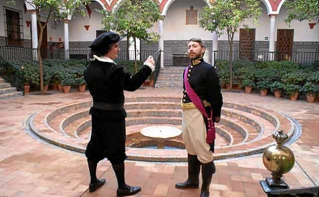 Este jueves empiezan las visitas nocturnas 'Teatro Bus: la Sevilla de Cervantes'