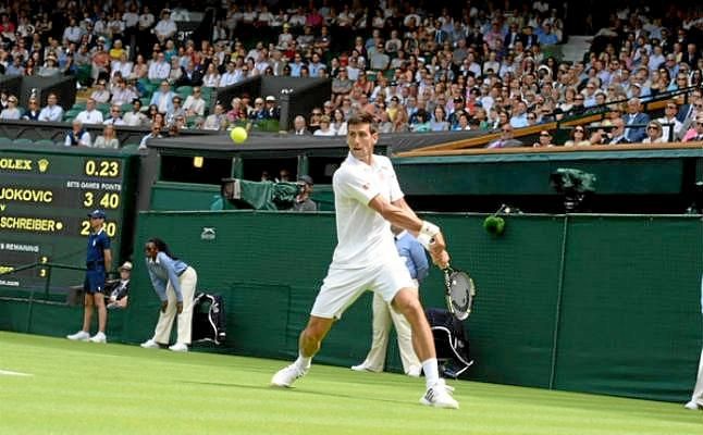 Djokovic comienza frente a Ward y Federer ante Pella en Wimbledon