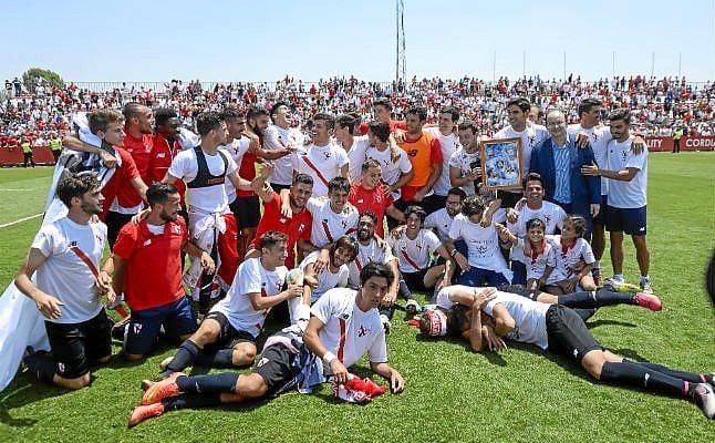 Sevilla Atlético 0-1 Lleida: 'Churripi' se pone su capa de superhéroe (5-4)
