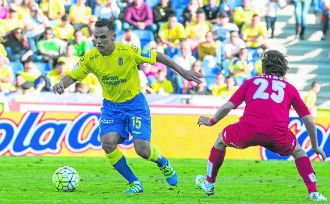 Las Palmas no atiende a los llantos de Roque Mesa